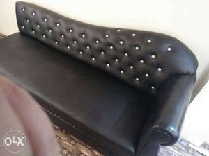 Black Leather Fainting Couch