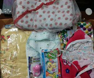 Brand New Baby Gift Hamper with 5 quilted items +
