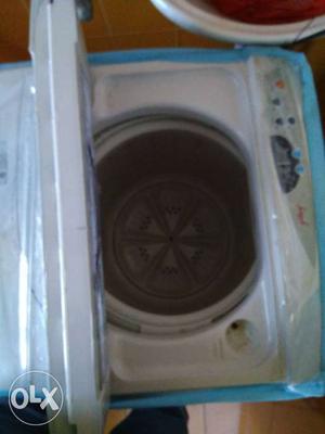 Godrej fully automatic washing machine(top loading)