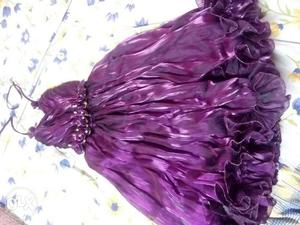 Kids dress, size S,soft satin material, in good