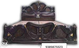 Maharaja Solid wood bed with storage