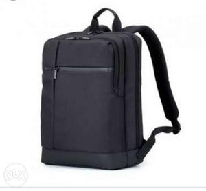 Mi Backpack black Seal Pack no Bargin