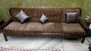 Pure Sagwan wood, 7 seated sofa set, Mint