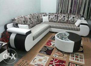 Six seetar corner sofa in jut morshi sanil cloth