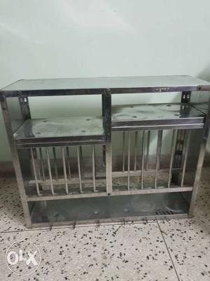 Utensil/Bartan stand in very good condition..