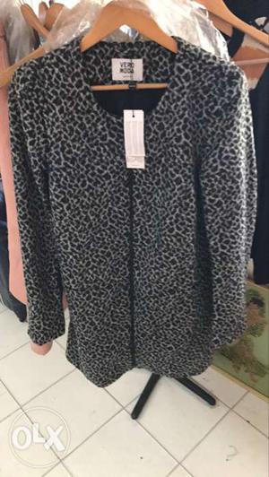 Branded woolen coats ladies girls many more items
