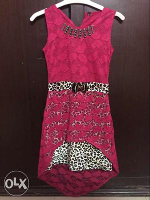 Size 32 cheetah print velvet cloth with neeted