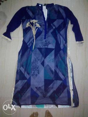 XL size kurti From UNIQUE COLLECTION stalk