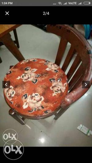I sell my daining table with 4 chairs in best