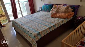 King size bed with lots of storage space in prime