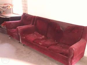 Red sofa set. In ok condition. Any one