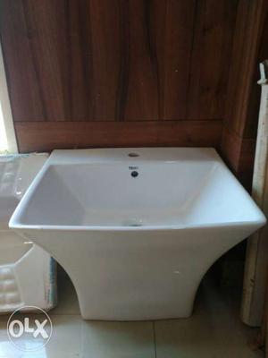 Single set wash basin in wholesale shope