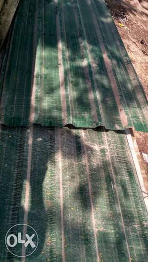 Used roofing green color 23ft length 3.5 length