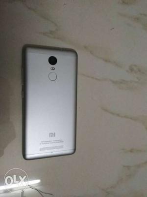 MI Note 3 single hand used Guarantee over