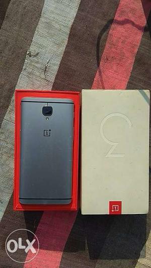 Oneplus 3, 64gb and 6 gb RAM, Perfect condition.