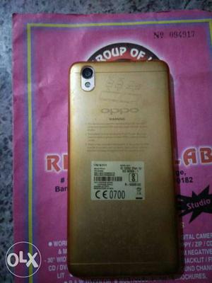 Oppo a37f 6 month old very good condition even