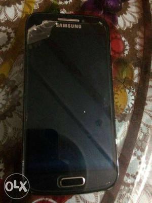 Samsung S4 zoom 8GB for sale in excellent