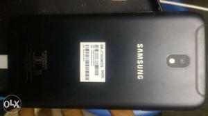 Samsung j7 pro 1mont old no problems..3gb ram 64