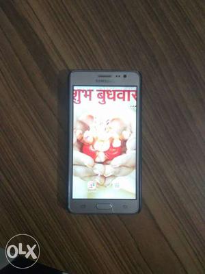 Samsung mobile is new condition phone 1month old