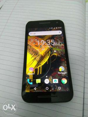 This is my moto g3 only 10months old under