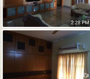 Urgent for sale 8000 sq ft ready to move 4 bhk cl more de