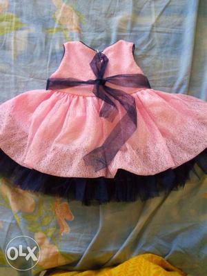 14 Size baby frock for 6 months old baby. used