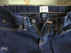2 kids Jeans and 1 Trak for 6to 8 year boy,Unused