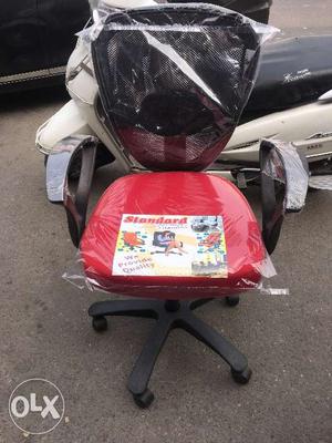 Brand new Revolving office chair at wholesale