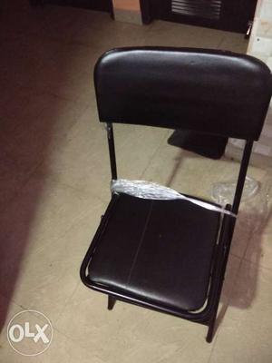 Chair 2 Months used.. New Condition