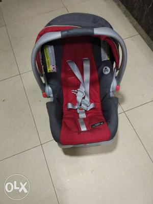 Graco Baby car seat (bought from US)
