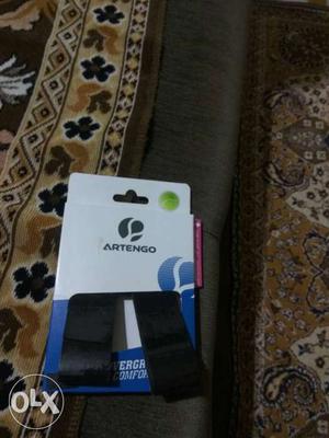 Grip for tennis racket and in best condition