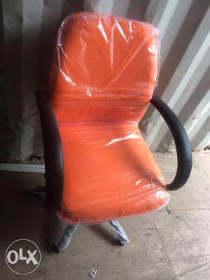 Orange color 5 cahir avaible per chair rate