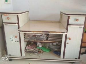 TV Table for sell