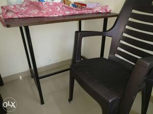 Table & Chair