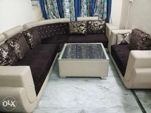 7 seater sofa set with centre table and cushions
