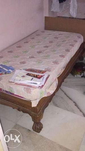 Diwana cot with mattress