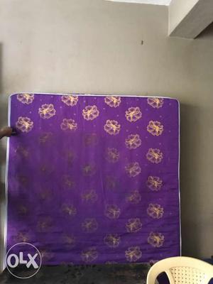 Matress which is in good condition no ters and no