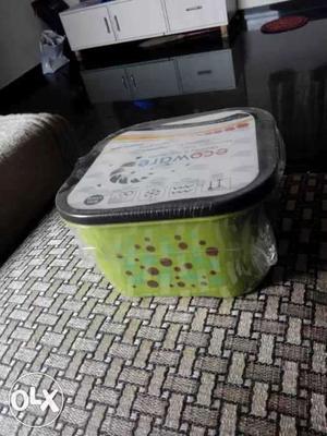Microwave container