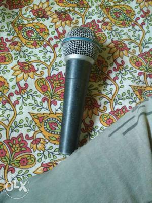 Black And Gray Cordless Microphone