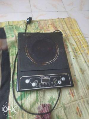 Black Induction Cook Top