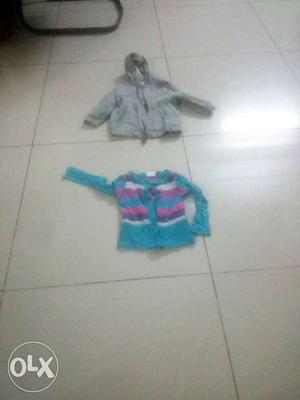 Blue jacket = 6 months children can wear and grey