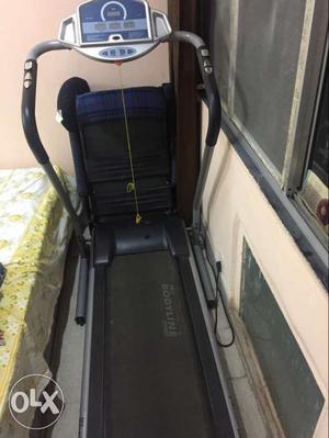 Bodyline automatic treadmill sparingly used with