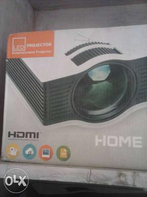 HOME HDMI LED Projector Box