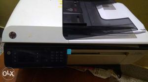 HP Deskjet Printer  *print* *scan* *copy*