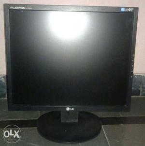 LG LED 18inc monitor in very good condition