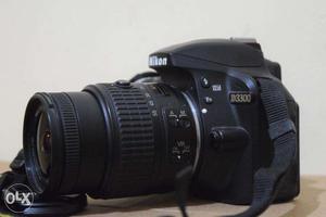 Nikon D DSLR - 24 MP Camera in Great Conditon, 1 year