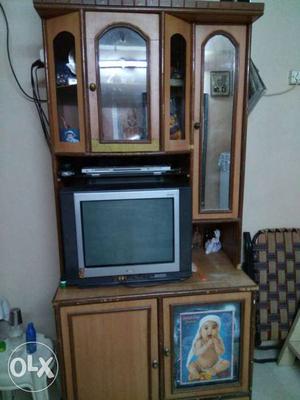 Onida Black TV with Showcase
