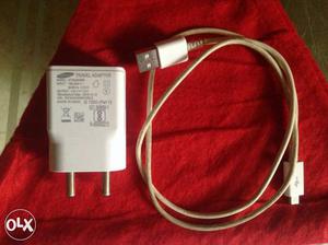 Original Sumsung charger please only serious can