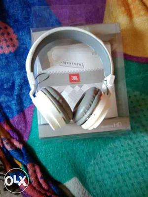 White JBL On-ear Headphones With Box