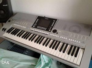Yamaha psr s910 arranger workstation keyboard